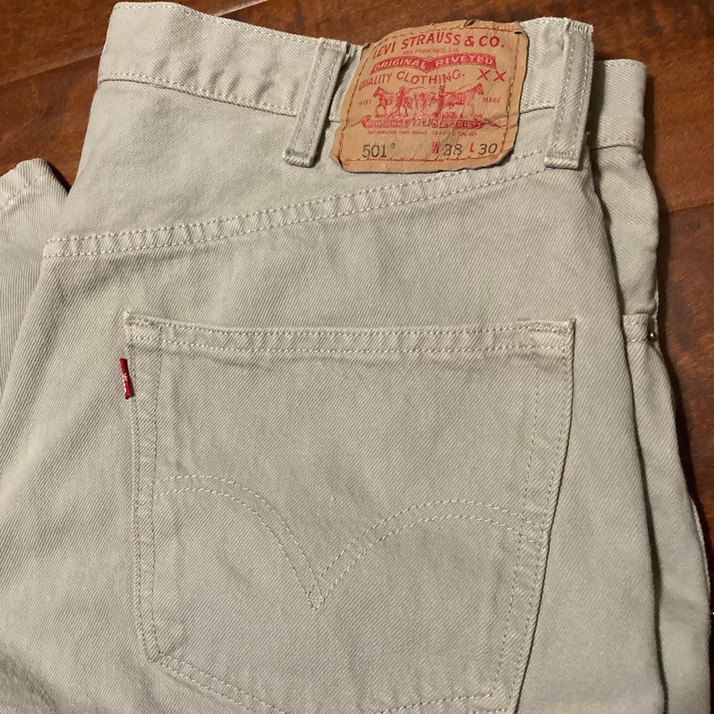 Vintage 2002 Levis 501 Button Fly Jeans Mens 38x30
